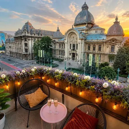 아파트 Palace View On Calea Victoriei *